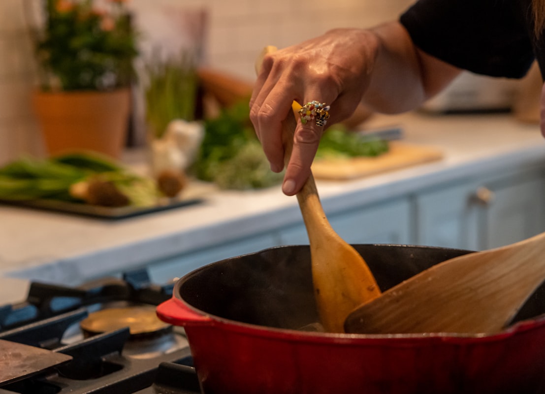 Steaming vegetables to preserve nutrients